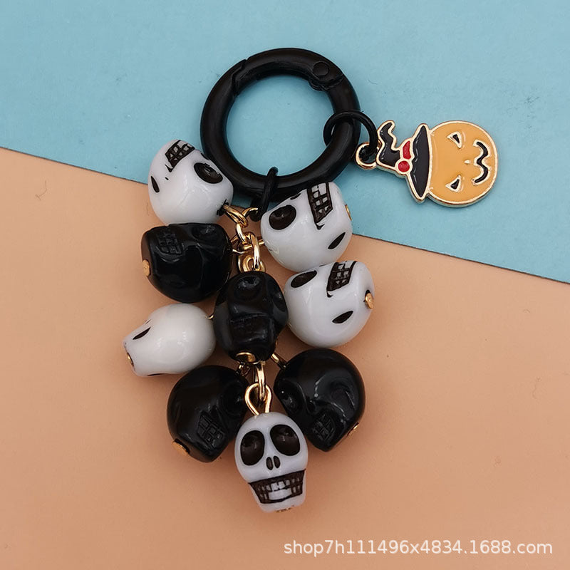 Wholesale Ghost Head Pumpkin Mummy Ghost Cat Skull Halloween Grape Bunch Alloy Keychain